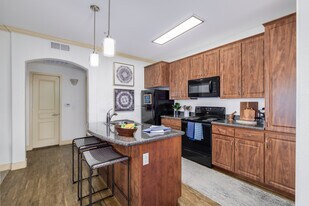 Trails at SanTan in Gilbert, AZ - Building Photo