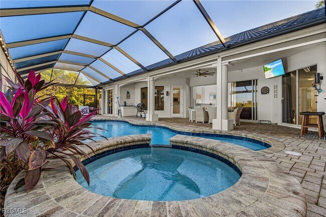 property at 3724 Surfside Blvd