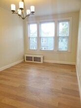 376 Van Nostrand Ave in Jersey City, NJ - Building Photo - Building Photo