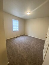 311 Tarver St SE-Unit -A in Jacksonville, AL - Building Photo - Building Photo