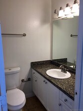 17147 W Bernardo Dr in San Diego, CA - Building Photo - Building Photo