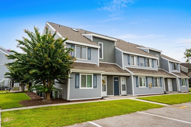 1891 Colony Dr in Surfside Beach, SC - Building Photo - Building Photo