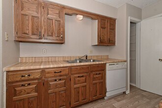 3902 Peperport Dr in Greenville, TX - Building Photo - Building Photo