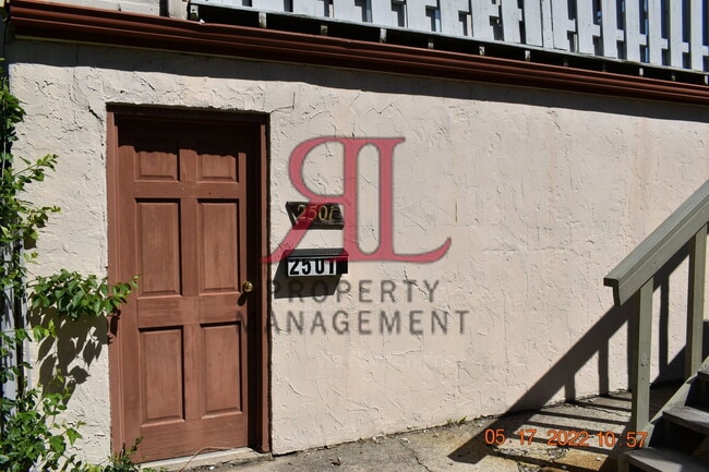 2501 Burgandy Ln in Columbus, OH - Building Photo - Building Photo