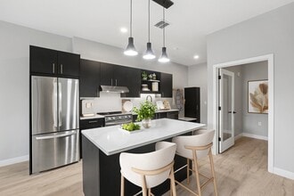 Albion Lawrenceville in Pittsburgh, PA - Building Photo - Building Photo