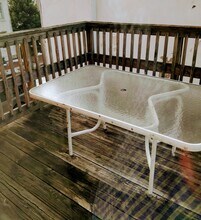 653 Chain St, Unit 3 in Norristown, PA - Foto de edificio - Building Photo