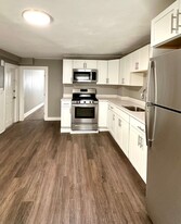 44 Morris Street in Boston, MA - Building Photo