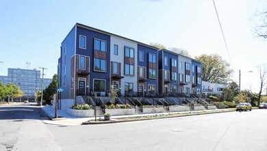 3410 Cutshaw Ave in Richmond, VA - Foto de edificio - Building Photo