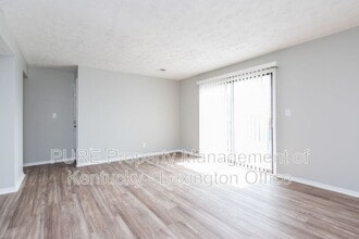 360 Redding Rd in Lexington, KY - Building Photo - Building Photo