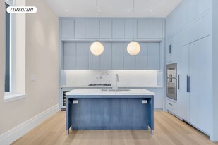 348 Henry St in Brooklyn, NY - Building Photo