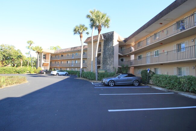 property at 5667 Rattlesnake Hammock Rd