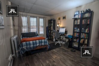 1708 Commonwealth Ave in Boston, MA - Building Photo - Building Photo