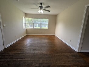 5045 Kerle St in Jacksonville, FL - Building Photo - Building Photo