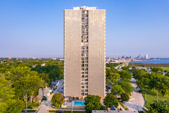 Bay View Terrace in Milwaukee, WI - Building Photo - Building Photo