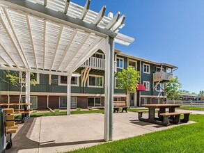 The Emory in Colorado Springs, CO - Foto de edificio - Building Photo