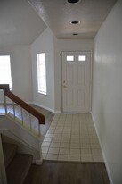 4513 Knollpark Cir in Antioch, CA - Building Photo - Building Photo