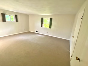 3003 Lake Rd N in Brockport, NY - Building Photo - Building Photo