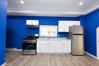 6 Monponset St, Unit 1 in Boston, MA - Building Photo - Building Photo