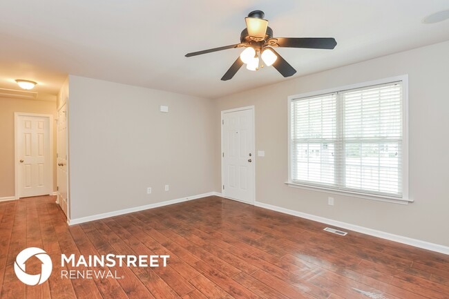 199 Saw Mill Dr in Four Oaks, NC - Building Photo - Building Photo