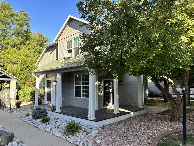 2080 S Josephine St in Denver, CO - Building Photo - Building Photo