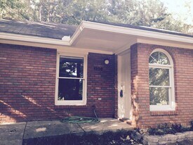 1334 Kurt Cir in Auburn, AL - Building Photo