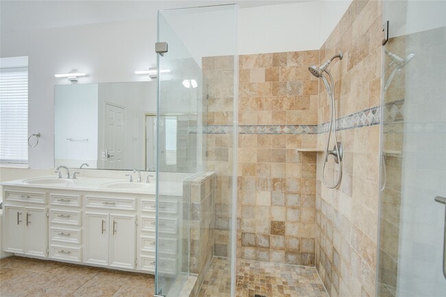 1823 Fantasy Woods Dr in Houston, TX - Building Photo - Building Photo