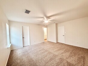 5718 Highbury Ct in Houston, TX - Building Photo - Building Photo