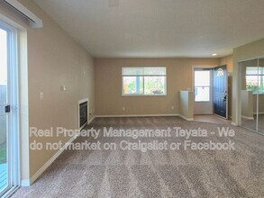 258 B St in Blaine, WA - Building Photo - Building Photo