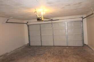 1707 Jennifer Cir in Norman, OK - Foto de edificio - Building Photo