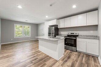 1780 Brewer Blvd SW in Atlanta, GA - Foto de edificio - Building Photo