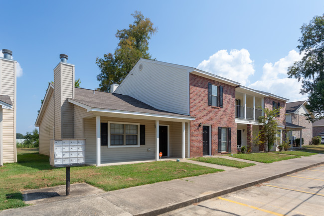 Woodale Townhomes in Monroe, LA - Foto de edificio - Building Photo