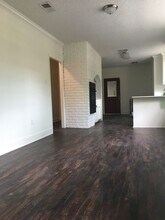 802 S 18th St in Baton Rouge, LA - Building Photo - Building Photo