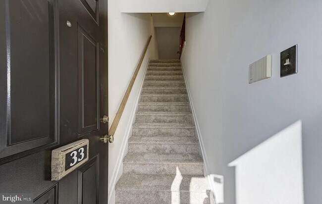 33 Eraser Rd in Moorestown, NJ - Building Photo - Building Photo