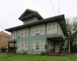 819 N Marsalis Ave Apartments