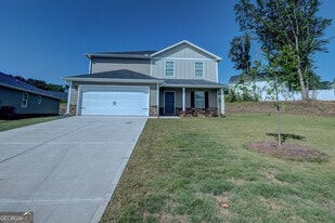 322 Foxtrot Trl in Hogansville, GA - Building Photo