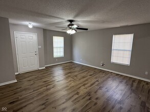 14328 Cuppola Dr in Noblesville, IN - Building Photo - Building Photo