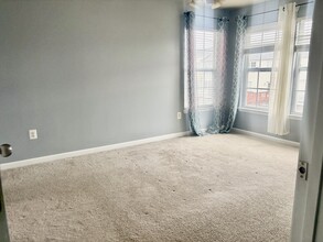 927 Tipton Rd in Middle River, MD - Building Photo - Building Photo