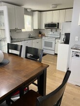 883 Weirs Blvd in Laconia, NH - Building Photo - Building Photo