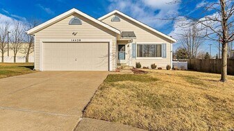 14438 Cape Charles Ct in Florissant, MO - Building Photo