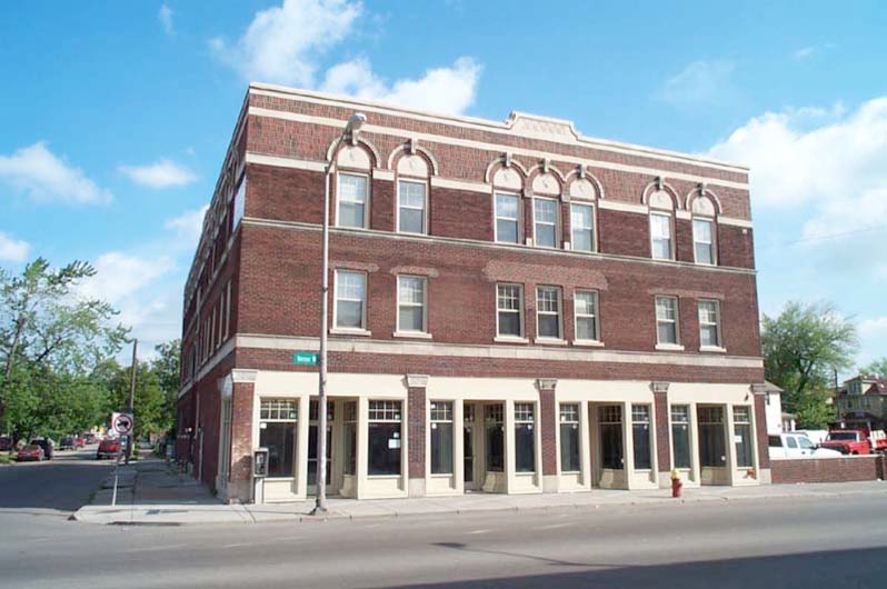 Vernor Apartments in Detroit, MI - Foto de edificio