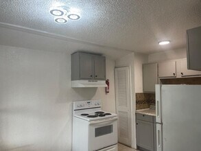 4570 Transport Rd in Bartow, FL - Building Photo - Building Photo