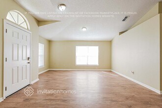 7641 Pine Nest Ct in Orlando, FL - Foto de edificio - Building Photo