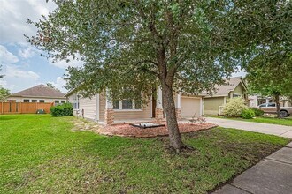2918 Crescent Oaks Park Ln in Spring, TX - Building Photo - Building Photo