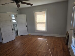 1503 W Park Ave-Unit -1503 West Park in Orange, TX - Building Photo - Building Photo