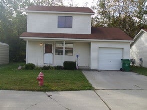 4345 W Water St in Port Huron, MI - Foto de edificio - Building Photo