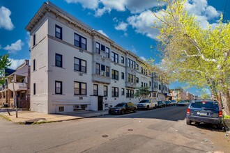 5400 Walnut St in Philadelphia, PA - Building Photo - Building Photo