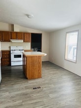 273 Laurel Leah in Oxford, MI - Building Photo - Building Photo