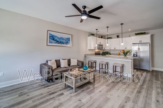 property at 3 Flint Dr
