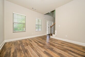 11040 Southwood Dr in Hampton, GA - Building Photo - Building Photo