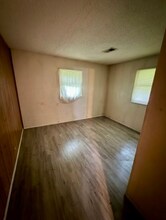 1274 W Green St in Decatur, IL - Building Photo - Building Photo